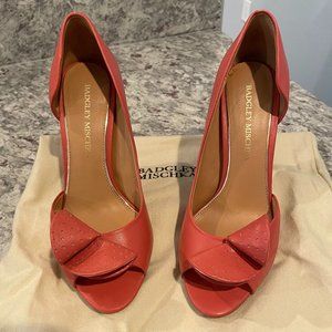 Badgley Mischka Coral Whimsical Stiletto 6.5